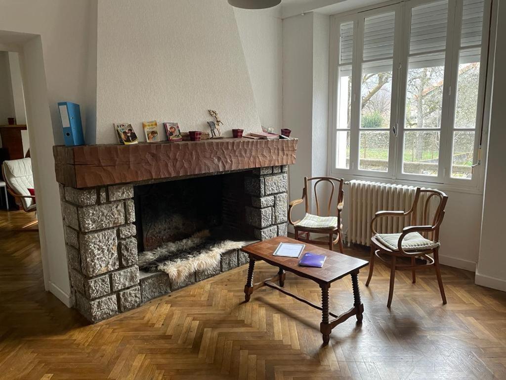 Maison De Marius Et Maison D Amelie Estenos Экстерьер фото